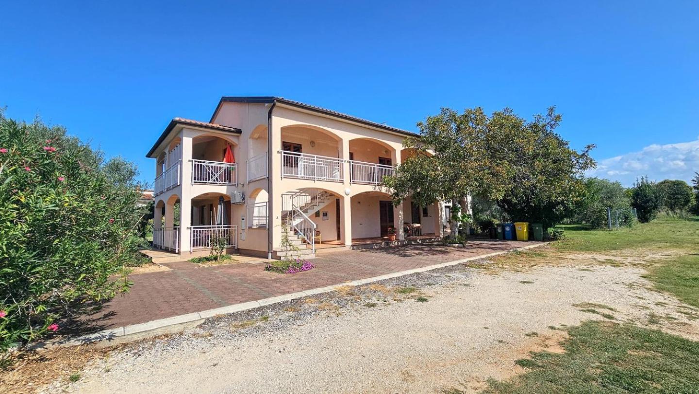 Apartamento Viola Three Novigrad Istria Exterior foto